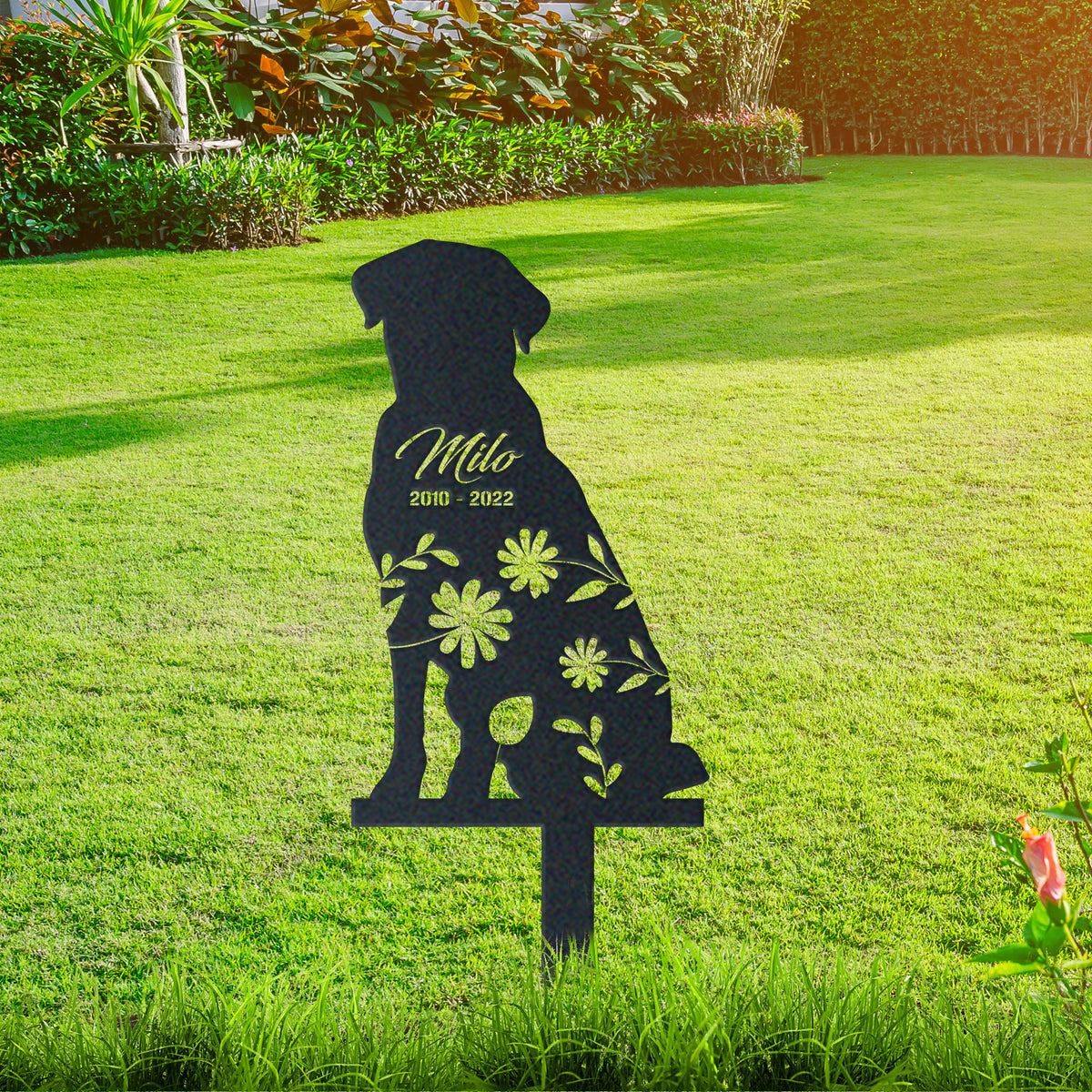 Labrador Retriever Garden Sign| Dog Sympathy Gift metal garden stake displayed outdoors in a yard