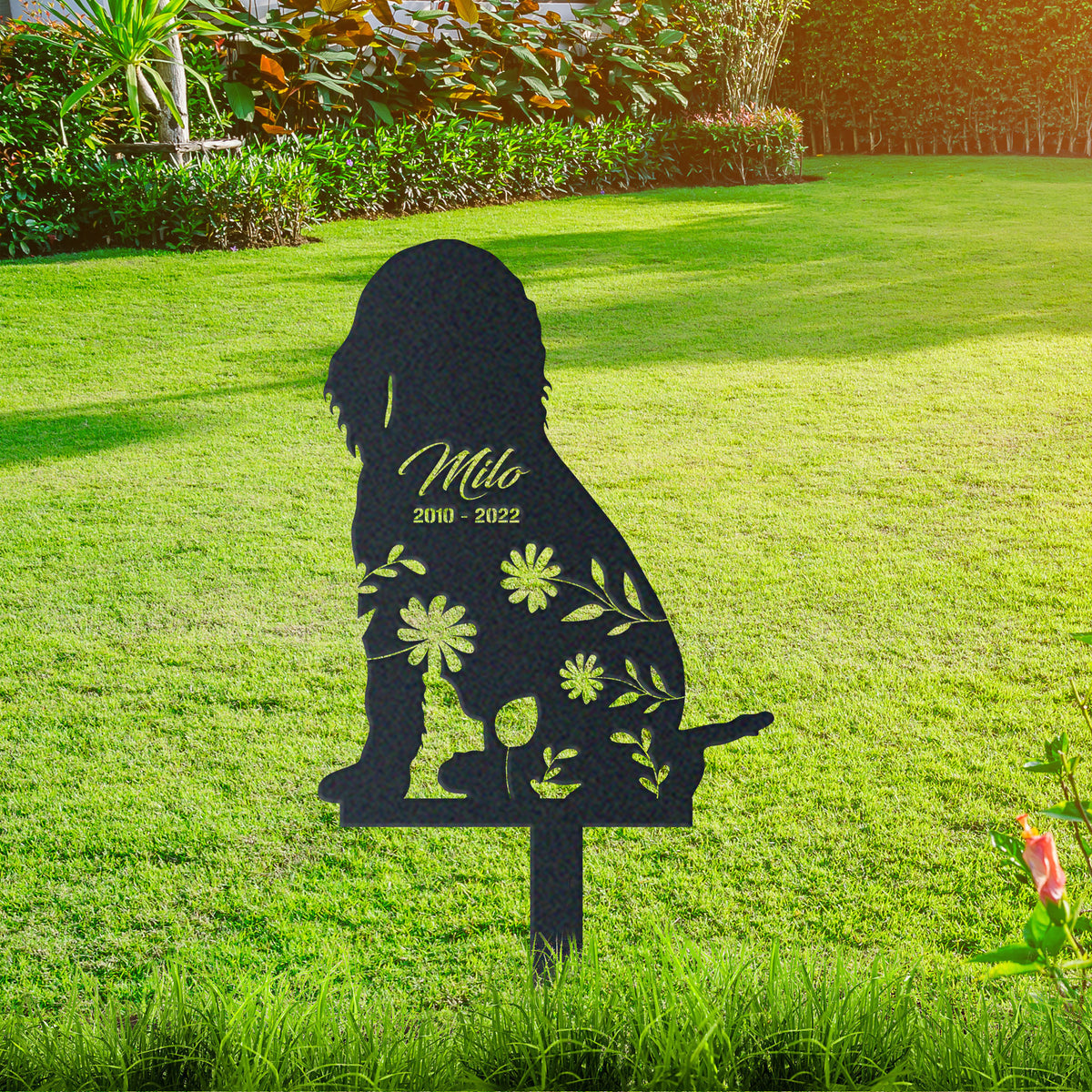 Cocker Spaniel Garden Sign| Dog Sympathy Gift metal garden stake displayed outdoors in a yard