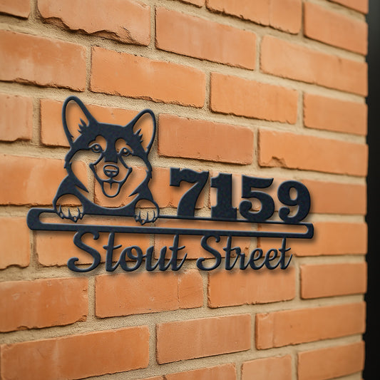 Personalized alaskan malamute dog address sign with house number and street name in metal - product view 3