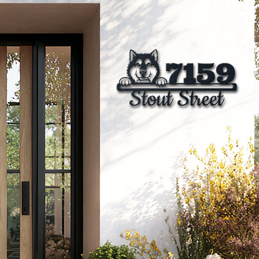 Personalized alaskan malamute dog address sign with house number and street name in metal - product view 2